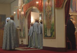 foto: Een Ethiopisch-orthodoxe kerkdienst in de St. Michael Ethiopian Orthodox Tewahedo Church in Washington D.C.